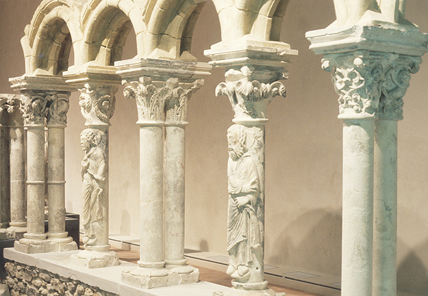 France, Châlons-en-Champagne: Museum, Musée du cloître de Notre-Dame-en-Vaux