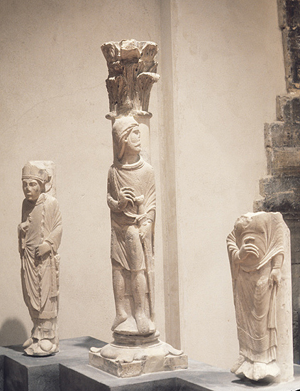 France, Châlons-en-Champagne: Museum, Musée du cloître de Notre-Dame-en-Vaux