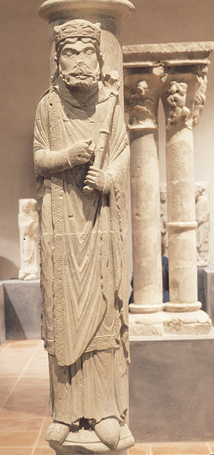 France, Châlons-en-Champagne: Museum, Musée du cloître de Notre-Dame-en-Vaux