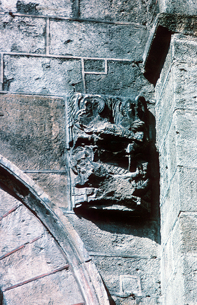 France, Clermont-Ferrand: Church, Notre-Dame-du-Port