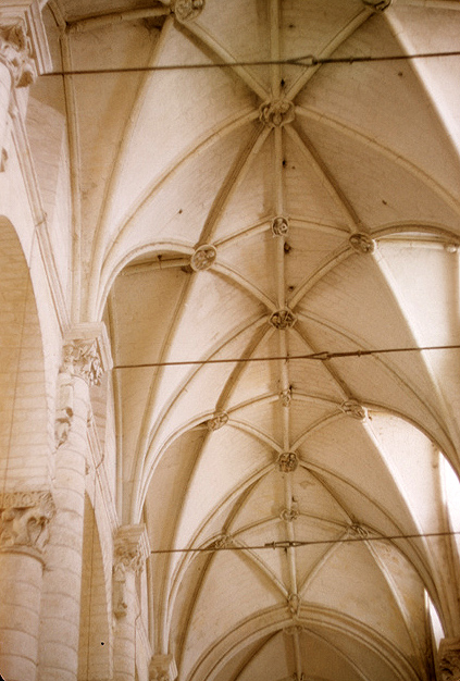 France, Airvault: Church