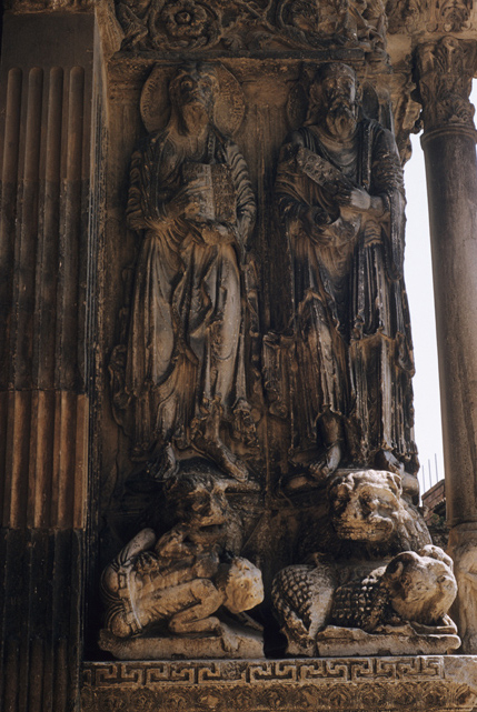 France, Saint-Gilles: Church