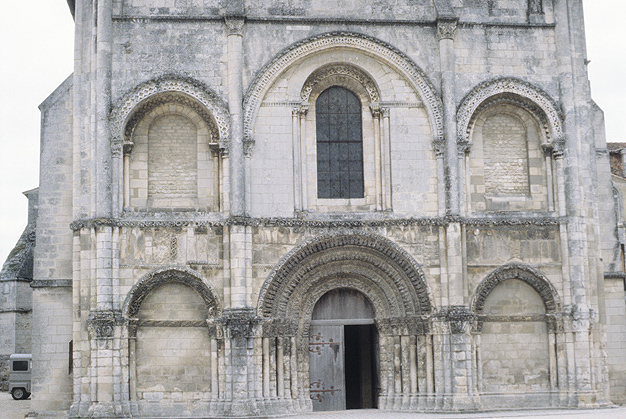 France, Saintes: Church, Marie-des-Dames