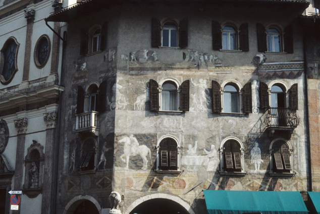 Italy, Trento: Building, Piazza del Duomo