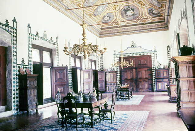 Portugal, Sintra: Palace