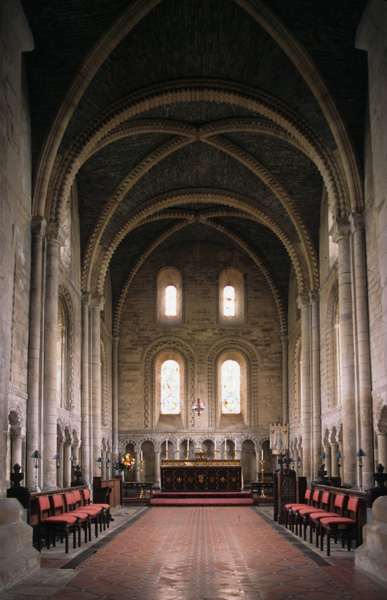 Interior, choir from west