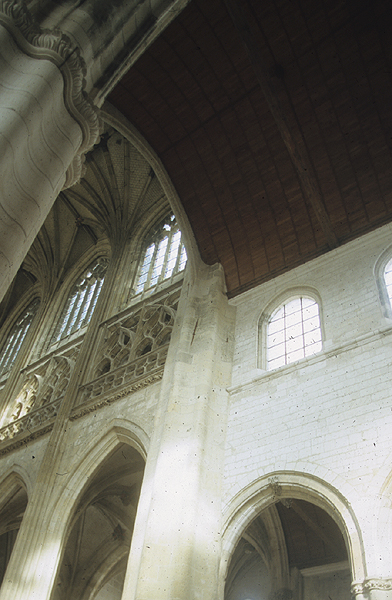 Interior, nave choir