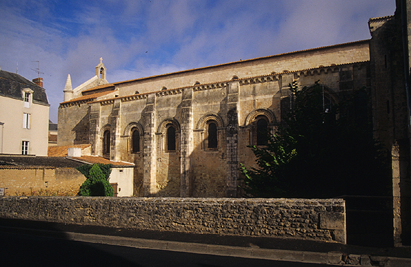 Exterior, south flank