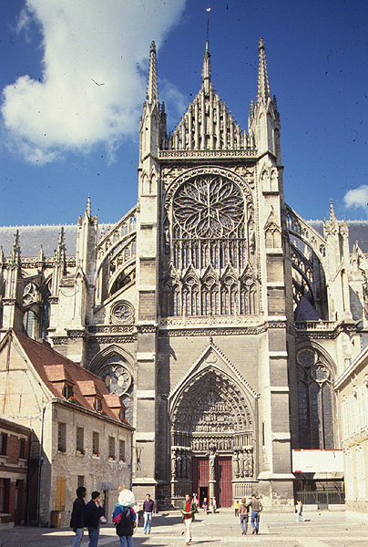 Exterior, south trans