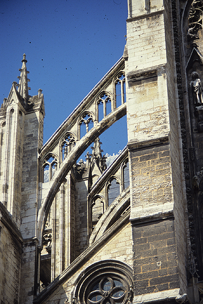 Exterior, south transept buttress