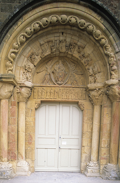 Exterior, west portal