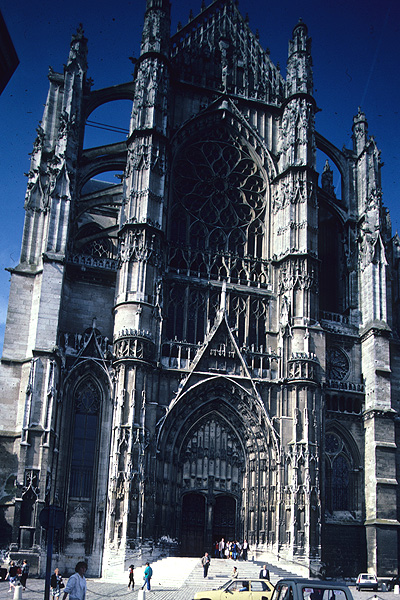 Exterior, south transept, facade