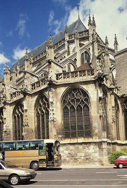 Exterior, apse