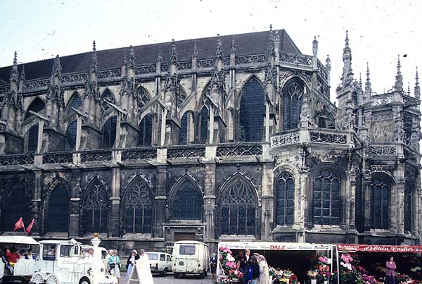Exterior, apse, south side