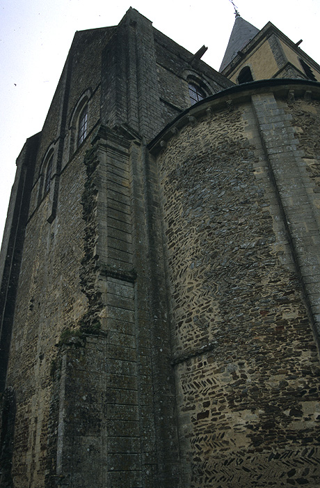 Exterior, south transept, classical