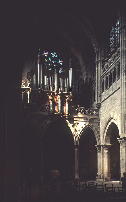 Interior, organ