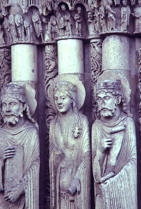 Exterior, jamb figures, detail