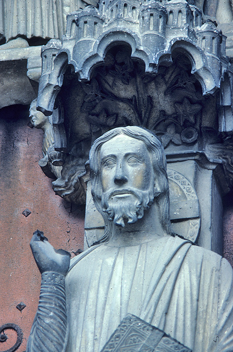 Exterior, central bay, trumeau Christ