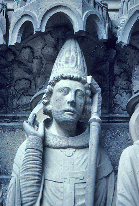 Exterior, west bay, left side, St. Clement