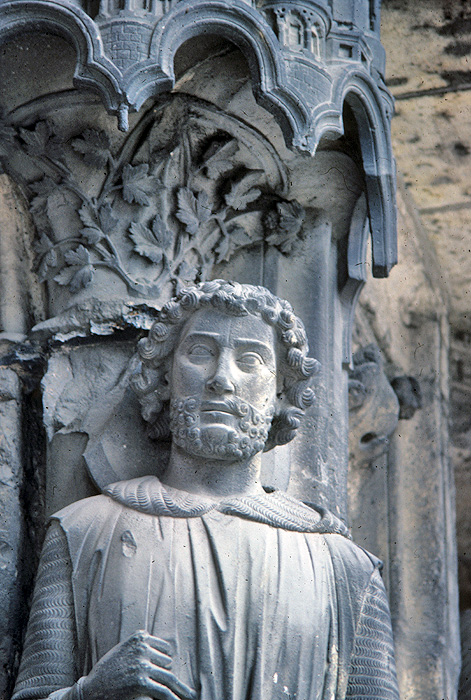 Exterior, west bay, right side, St. George