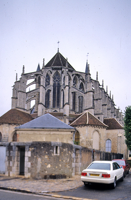 Exterior, chevet