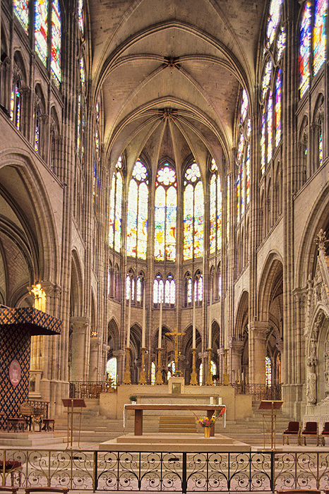 Interior, choir