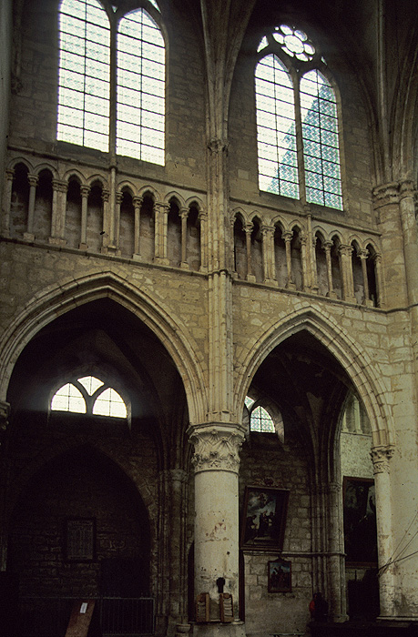 Interior, nave, north wall