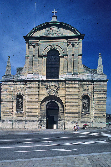 Exterior, facade