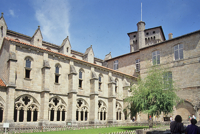 Exterior, south flank