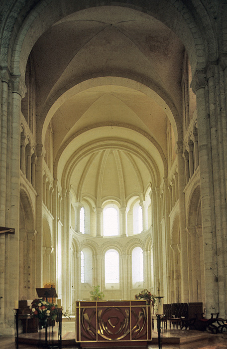 Interior, choir