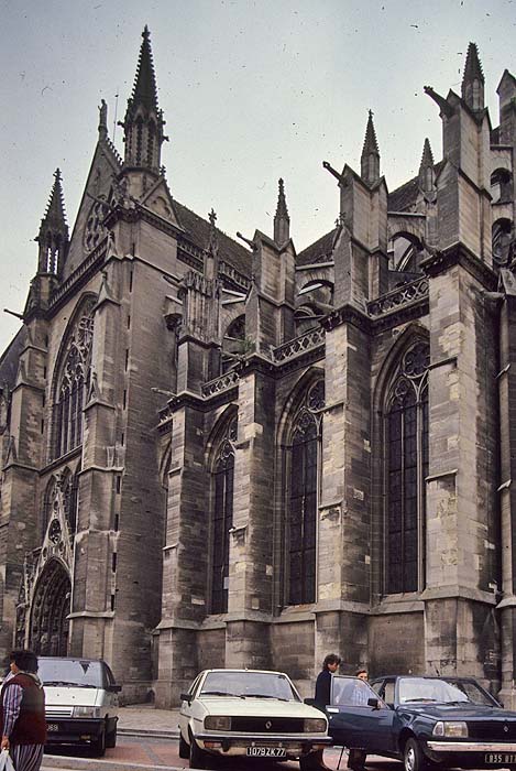 Exterior, south flank