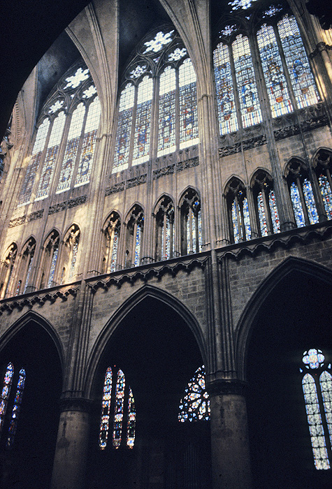 Interior, nave wall