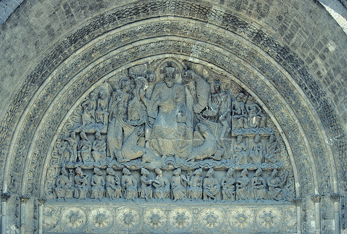 Exterior, tympanum