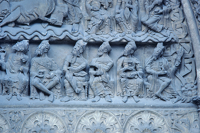 Exterior, tympanum, lower right