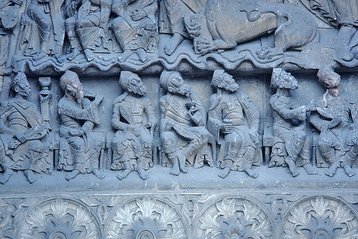 Exterior, tympanum, lower left