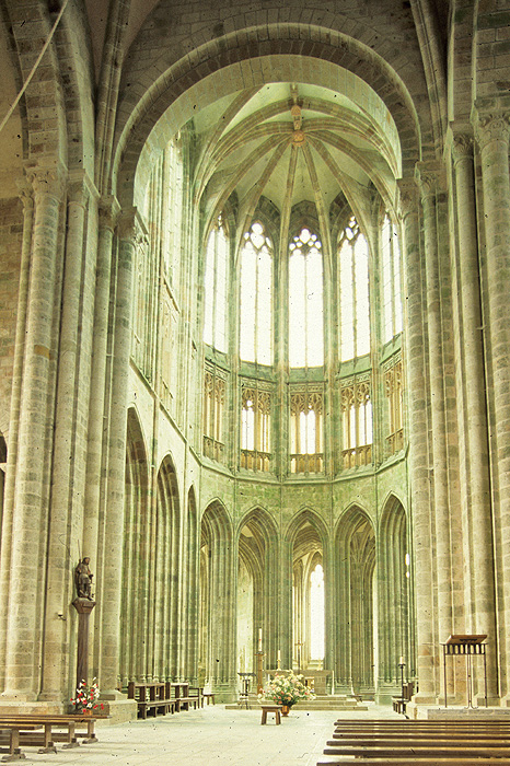 Interior, choir