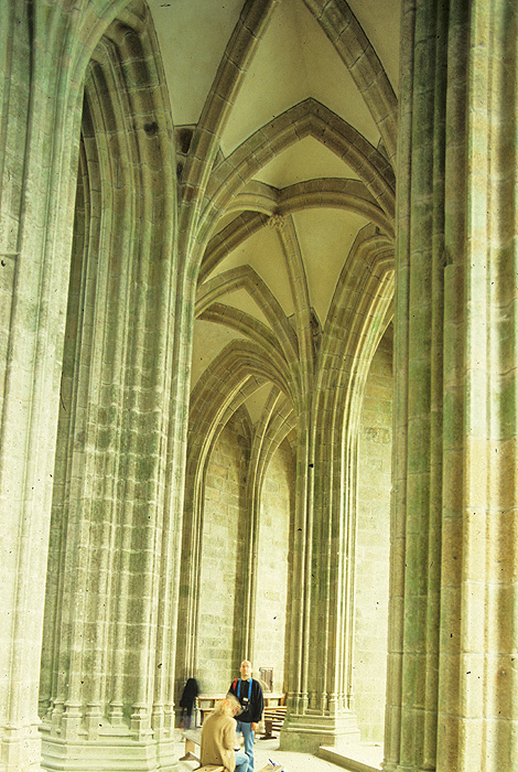 Interior, nave, north wall