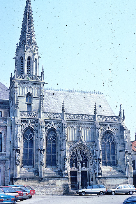 Exterior, small abbey