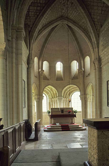 Interior, choir