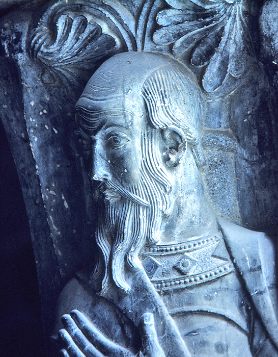 Exterior, south door, central column, detail