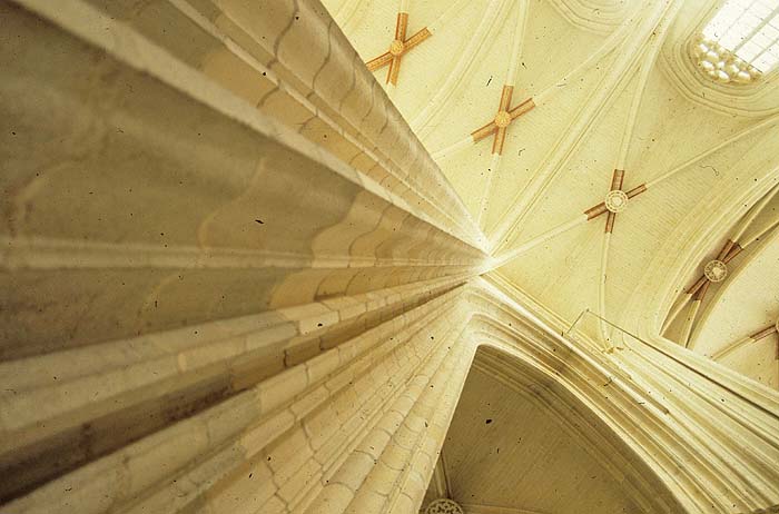 Interior, detail, pier