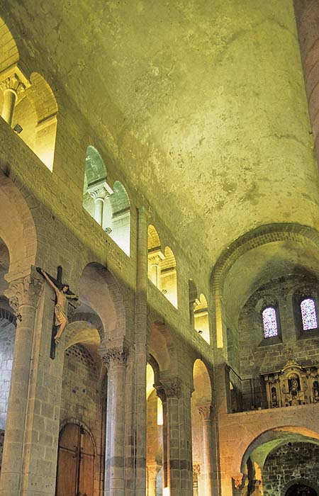 Interior, nave vault