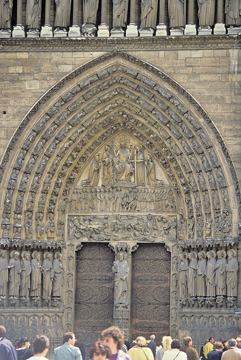 Exterior, center door