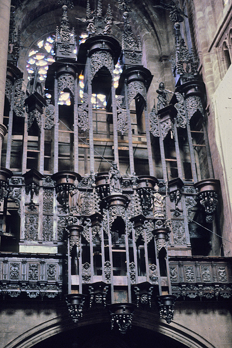 Interior, organ case