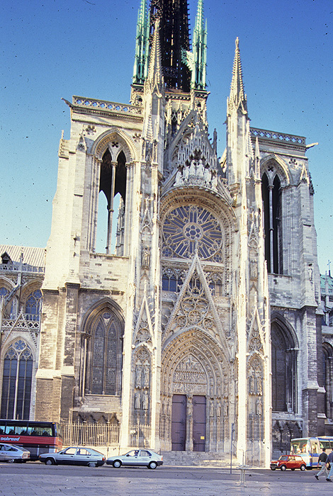 Exterior, south transept