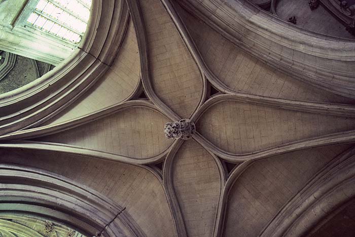 Interior, chaper vault