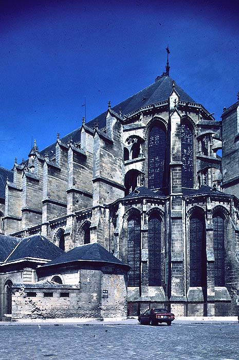 Exterior, apse