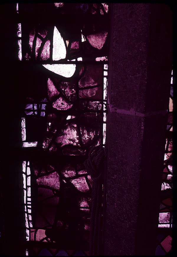 Transept, south, rose lancet, detail