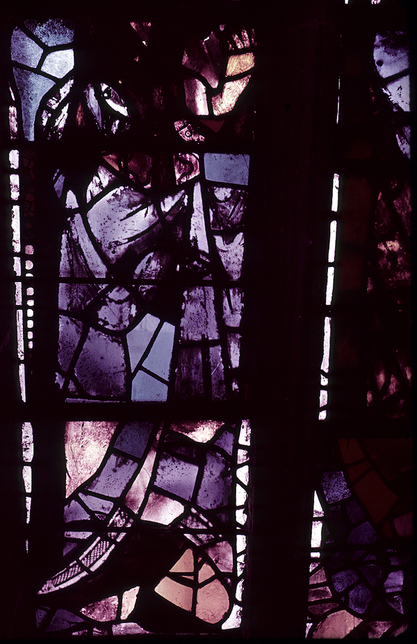 Transept, south, rose lancet, detail
