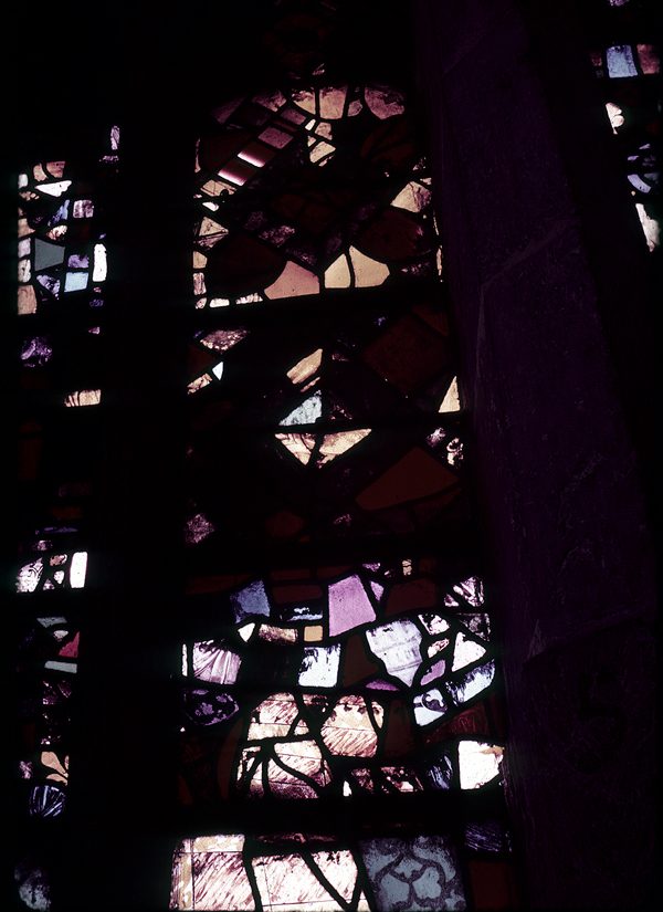 Transept, south, rose, lancet detail